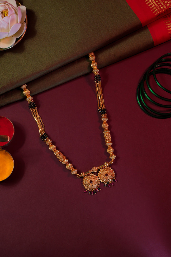 Classic mangalsutra